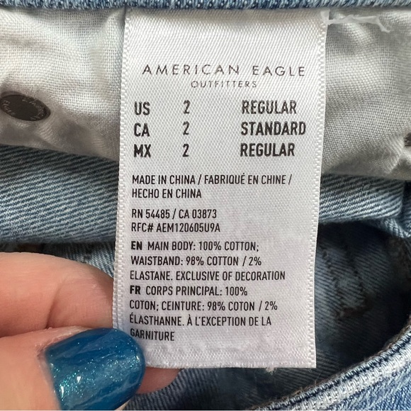 American Eagle comfort stretch waistband highest rise 90s boyfriend Jean 2 reg - Picture 6 of 6